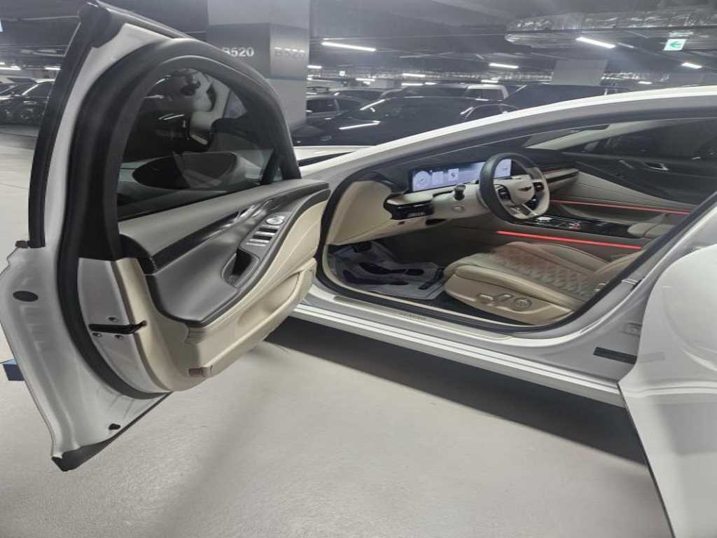 Genesis G80 2025 Blanco - Importación desde Corea - HF Imports Iquique - Foto 18