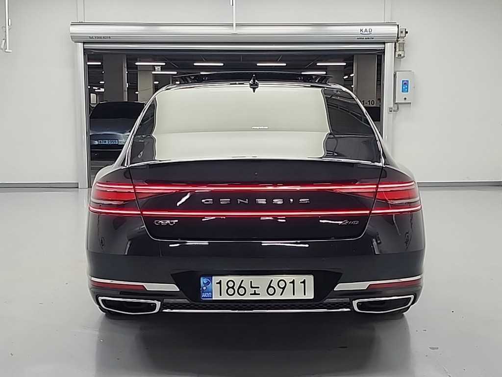 Genesis G90 - Vista 3