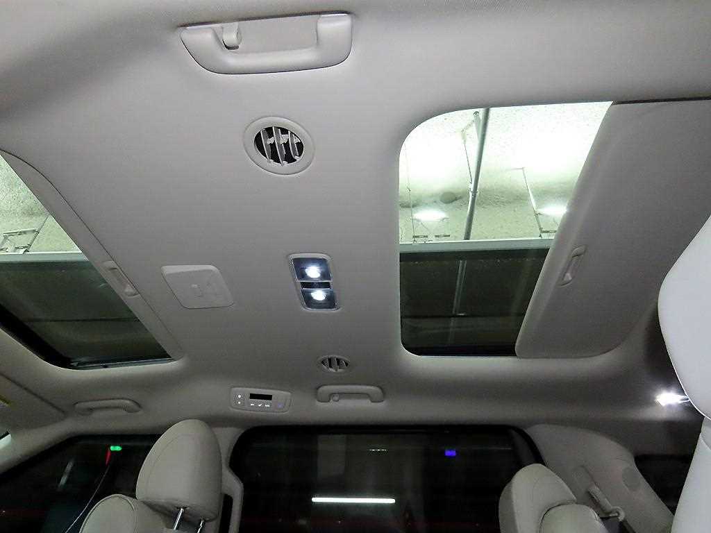 KIA Carnival 2025 Negro - Importación desde Corea - HF Imports Iquique - Foto 14