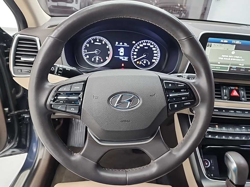 HYUNDAI Grandeur - Vista 9