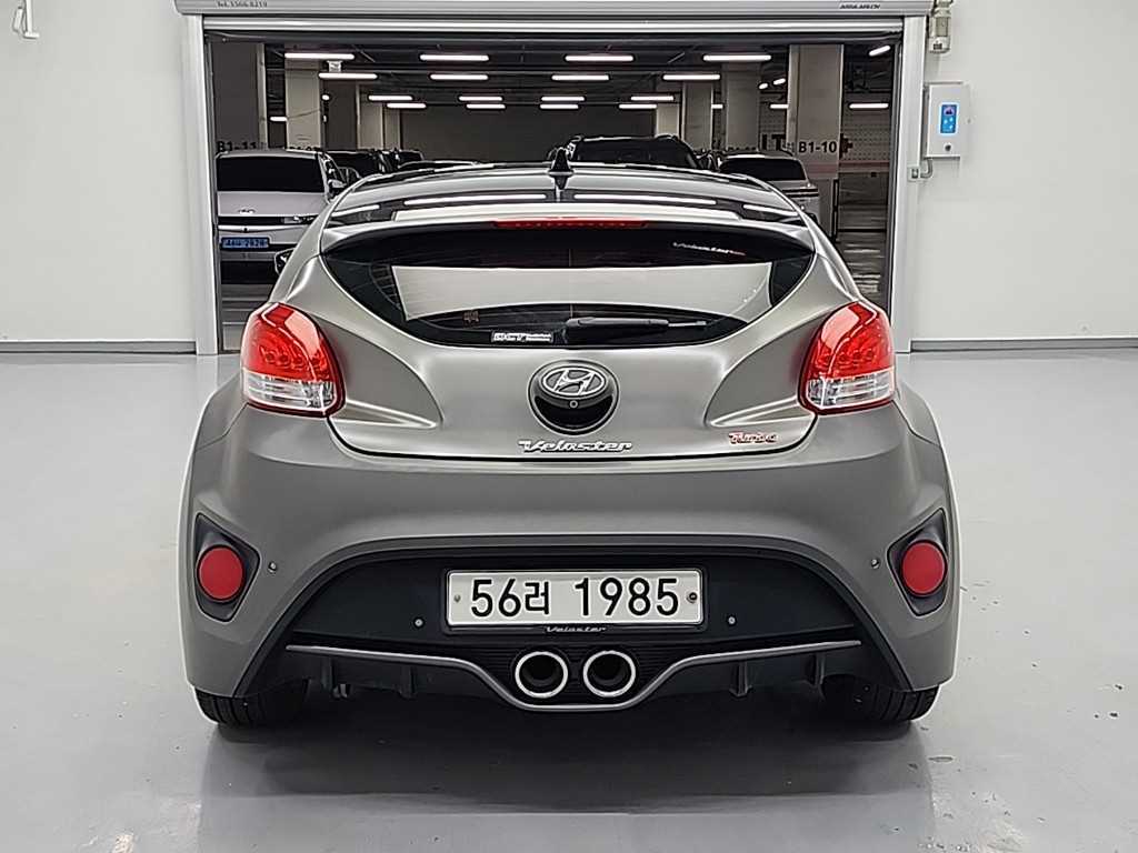 HYUNDAI Veloster - Vista 3