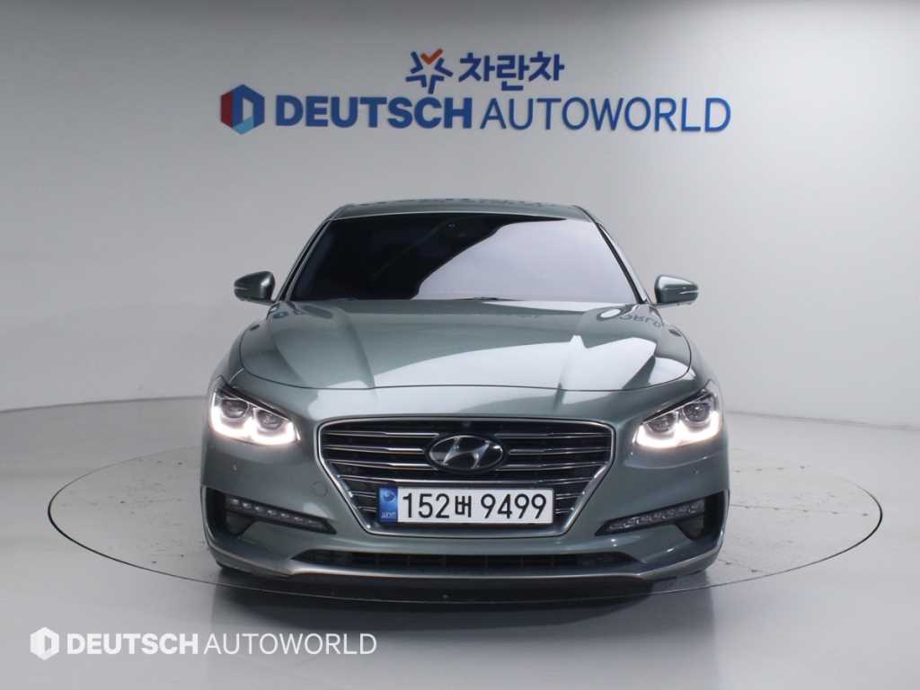 HYUNDAI Grandeur - Vista 3