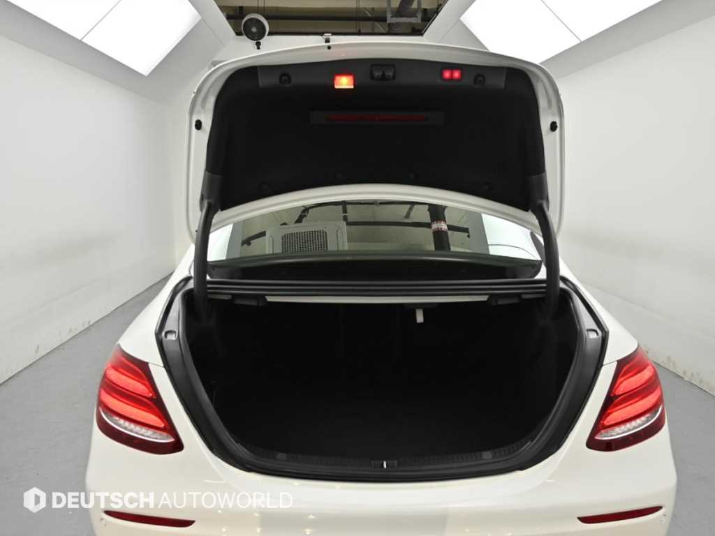 Mercedes Benz E class 2017 Blanco - Importación desde Corea - HF Imports Iquique - Foto 20