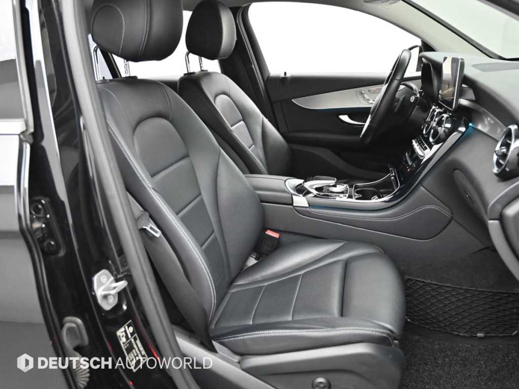 Mercedes Benz GLC Class - Vista 10
