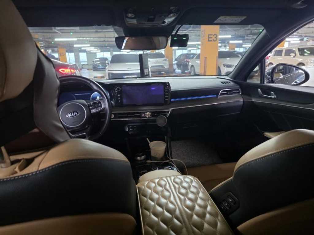 KIA K5 - Vista 3