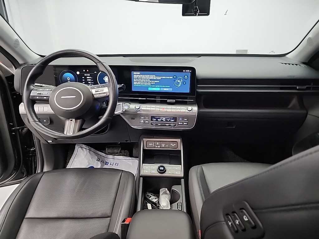 HYUNDAI Kona - Vista 7