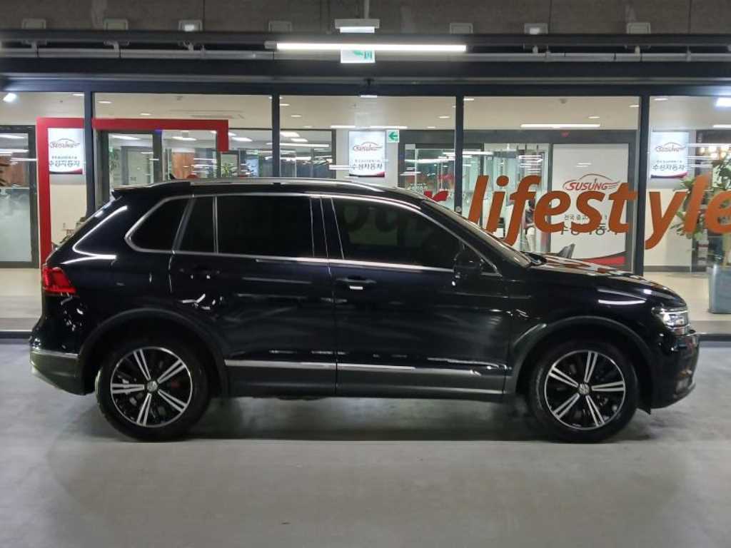 Volkswagen Tiguan - Vista 3