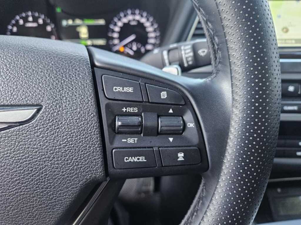 Genesis G80 - Vista 9