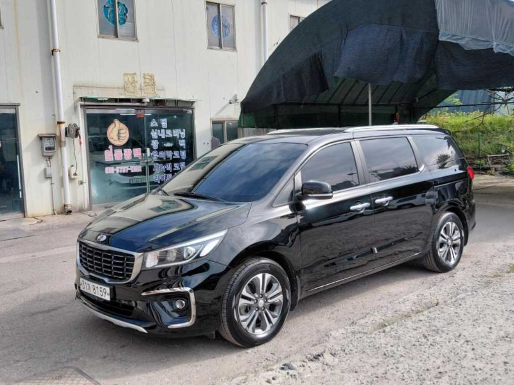 KIA Carnival 2019 Negro - Importación desde Corea - HF Imports Iquique - Foto 1