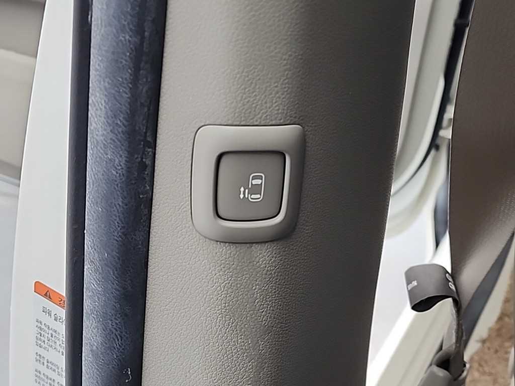 KIA Carnival 2018 Blanco - Importación desde Corea - HF Imports Iquique - Foto 15