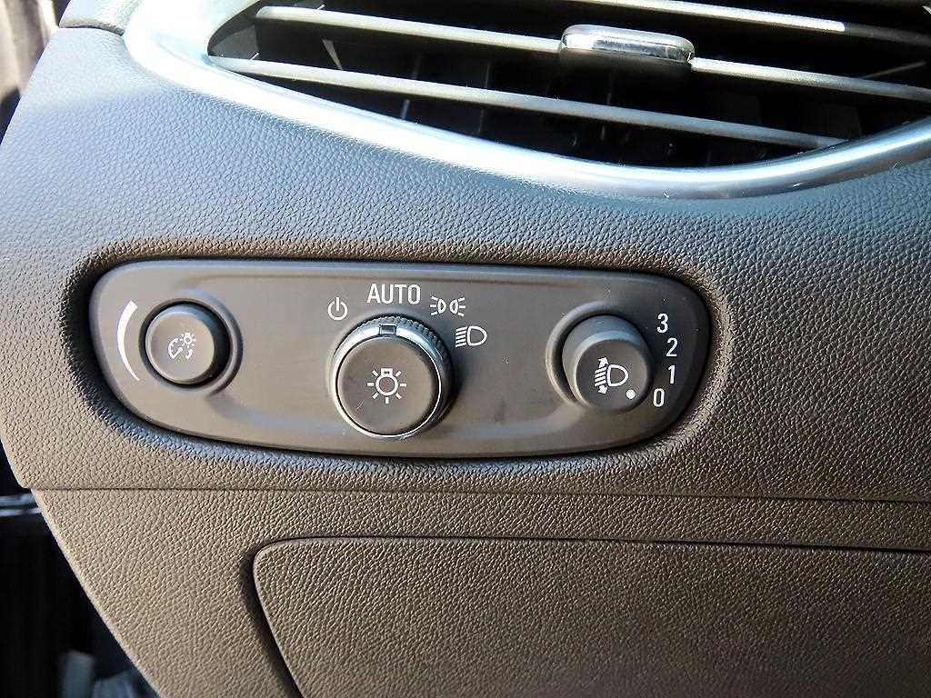 Chevrolet Malibu - Vista 12