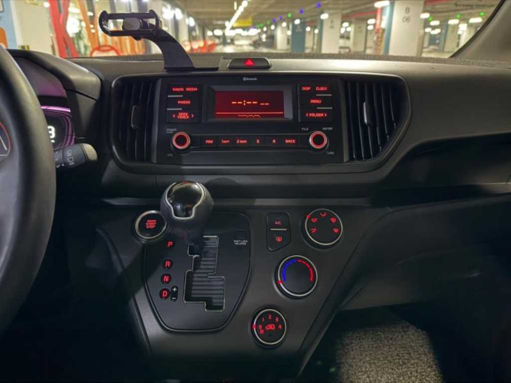 KIA Ray - Vista 10