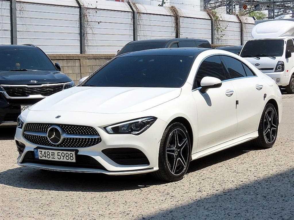 Mercedes Benz CLA Class - Vista 3