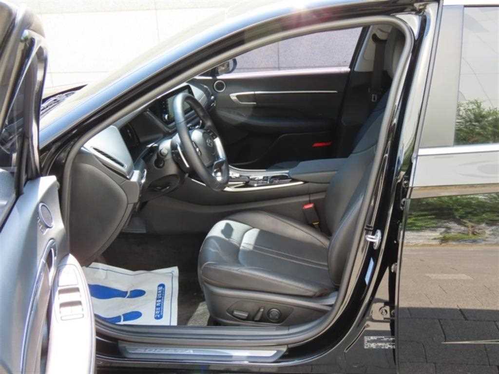 HYUNDAI Sonata 2023 Negro - Importación desde Corea - HF Imports Iquique - Foto 13