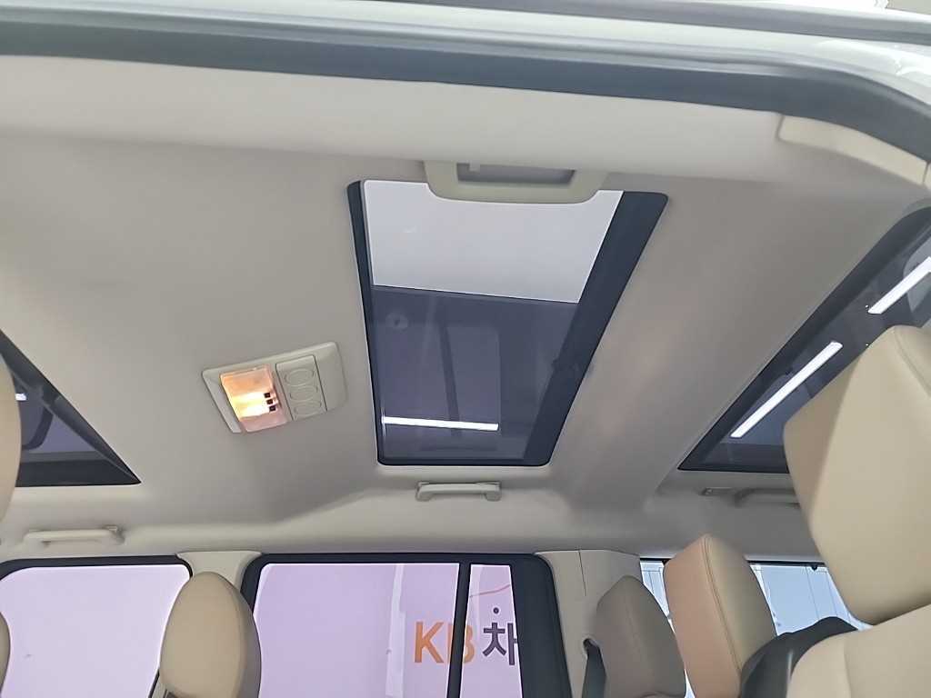 Land Rover Discovery 2015 Blanco - Importación desde Corea - HF Imports Iquique - Foto 14