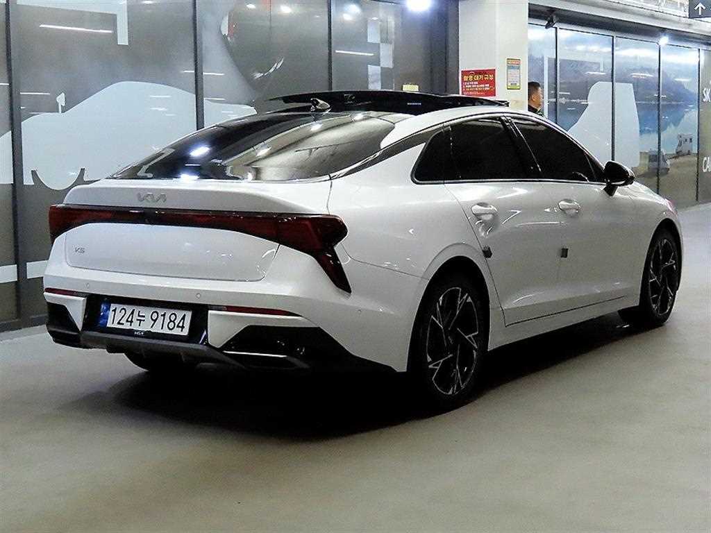 KIA K5 - Vista 4