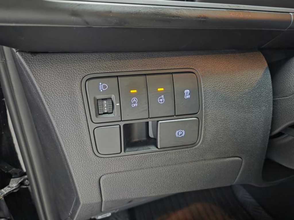 HYUNDAI Staria - Vista 12