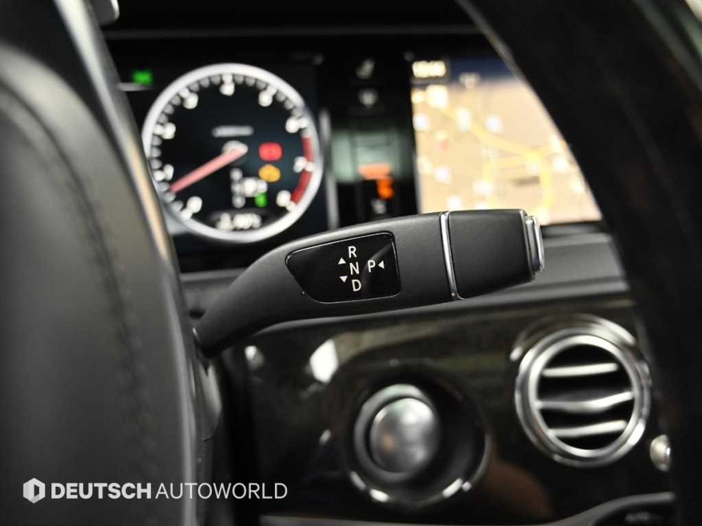 Mercedes Benz S Class - Vista 9