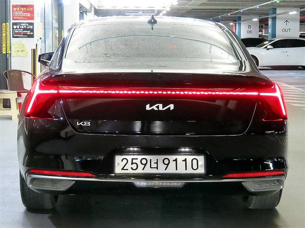 KIA K8 - Vista 5