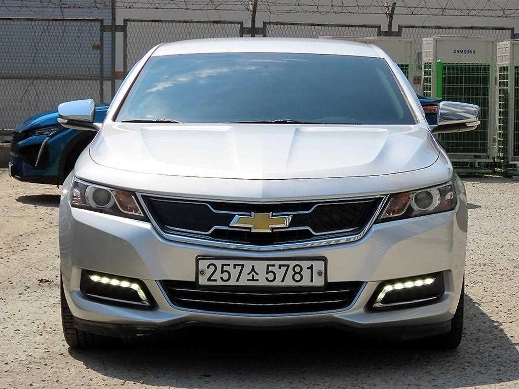 Chevrolet Impala - Vista 2