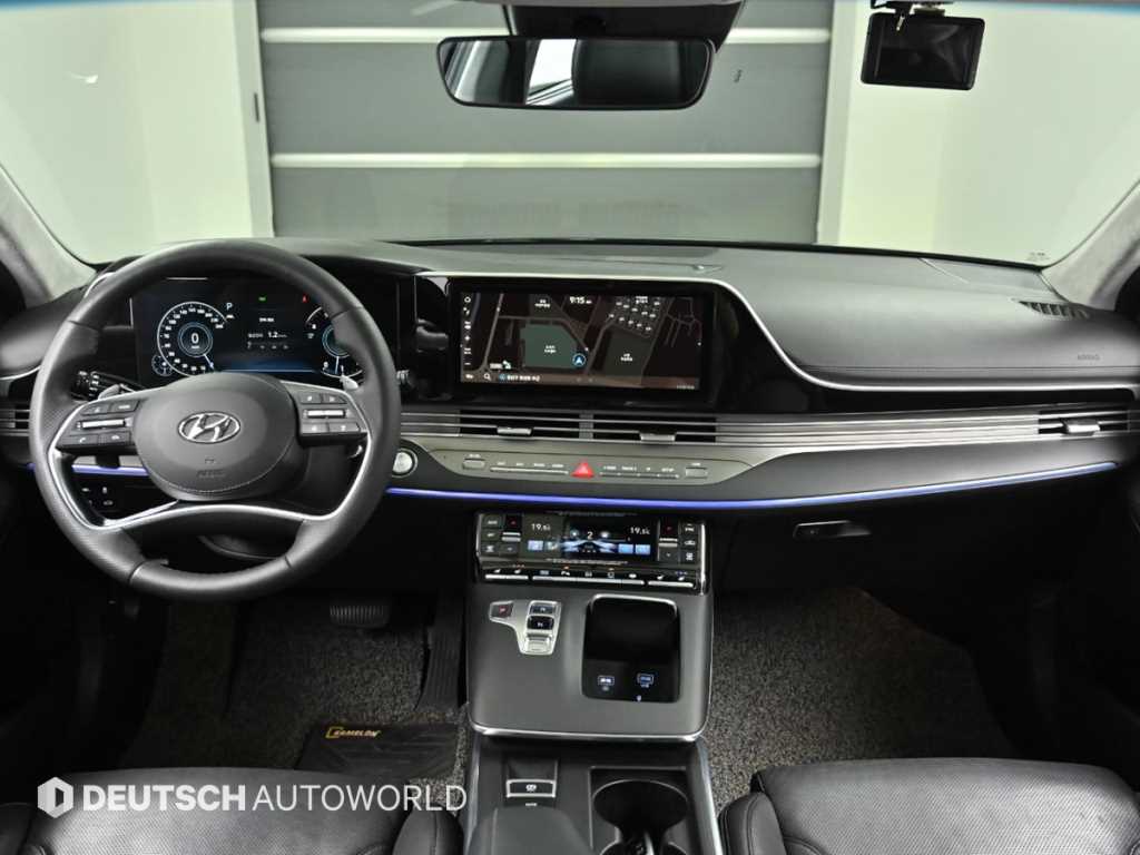 HYUNDAI Grandeur - Vista 7