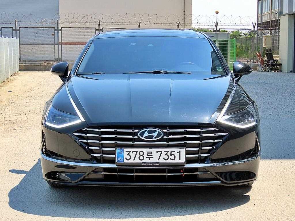 HYUNDAI Sonata 2022 Negro - Importación desde Corea - HF Imports Iquique - Foto 1