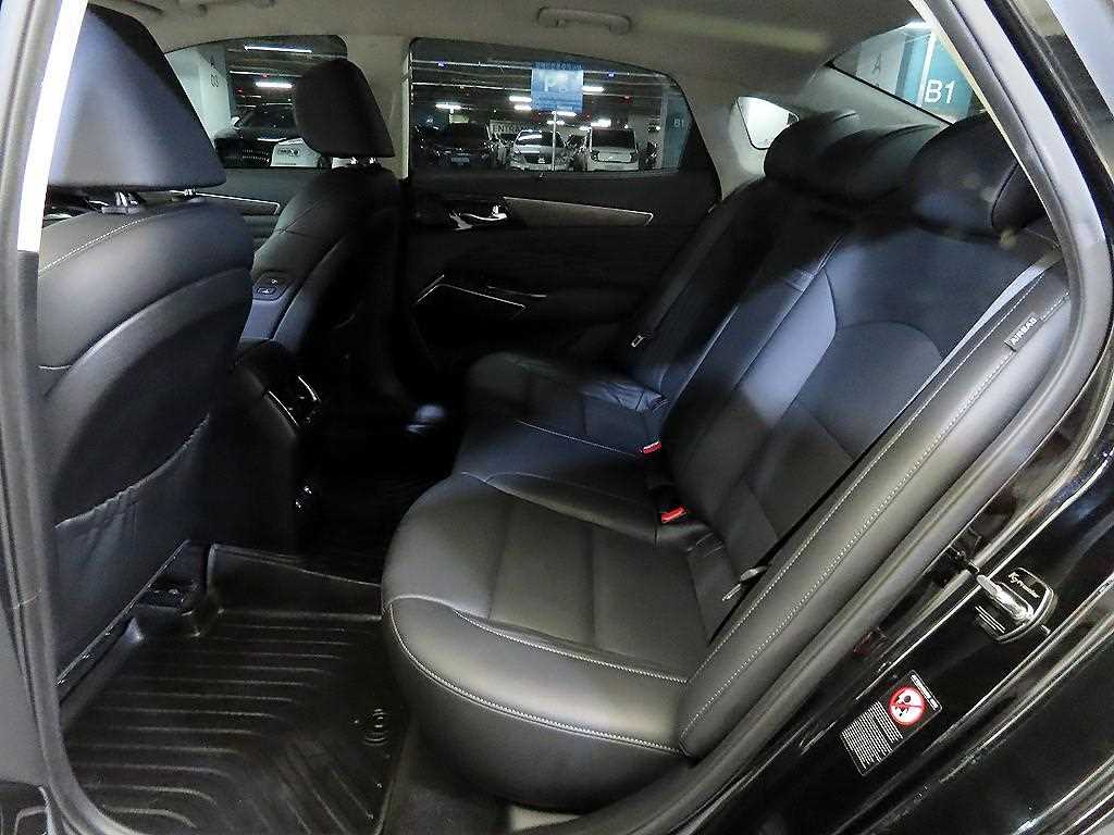 KIA K7 - Vista 7