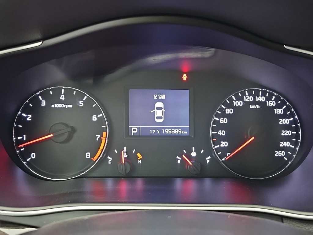 KIA K7 - Vista 6
