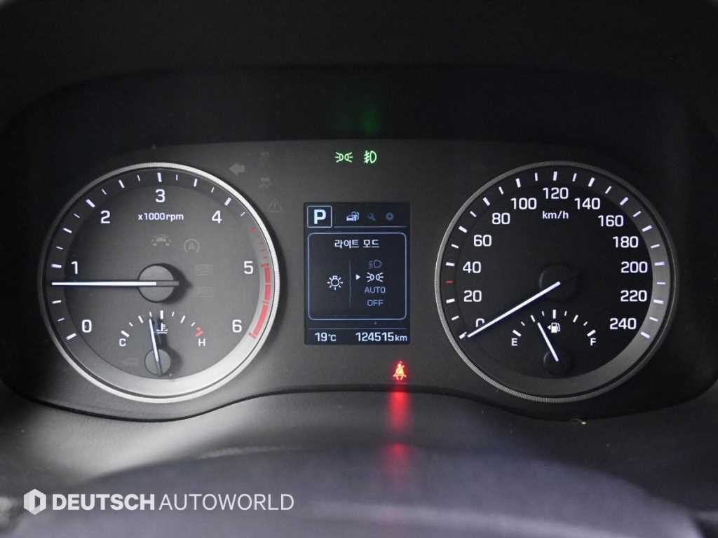 HYUNDAI Tucson - Vista 8