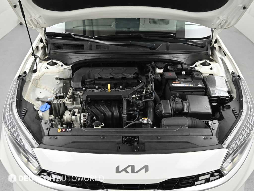 KIA K3 - Vista 6