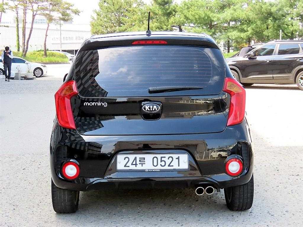 KIA Morning - Vista 4