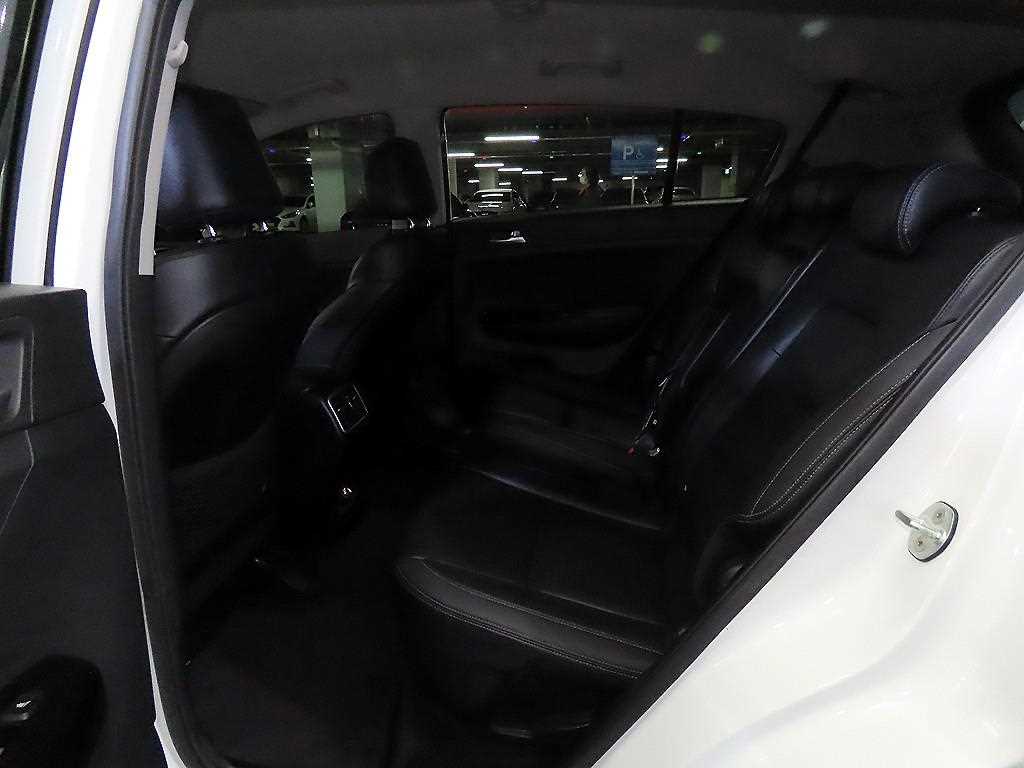KIA Sportage - Vista 7