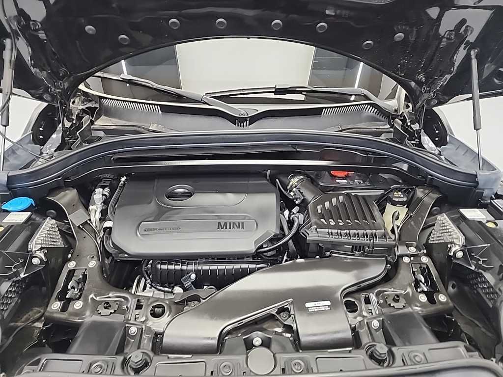 Mini Countryman - Vista 5