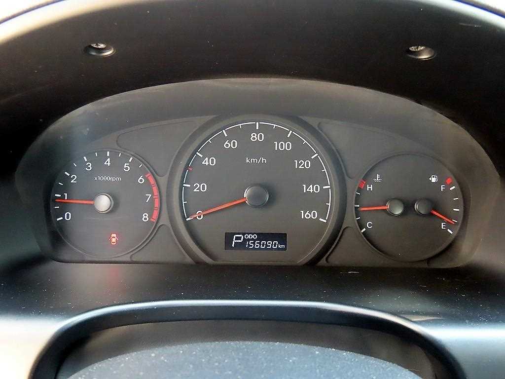 HYUNDAI Starex - Vista 10