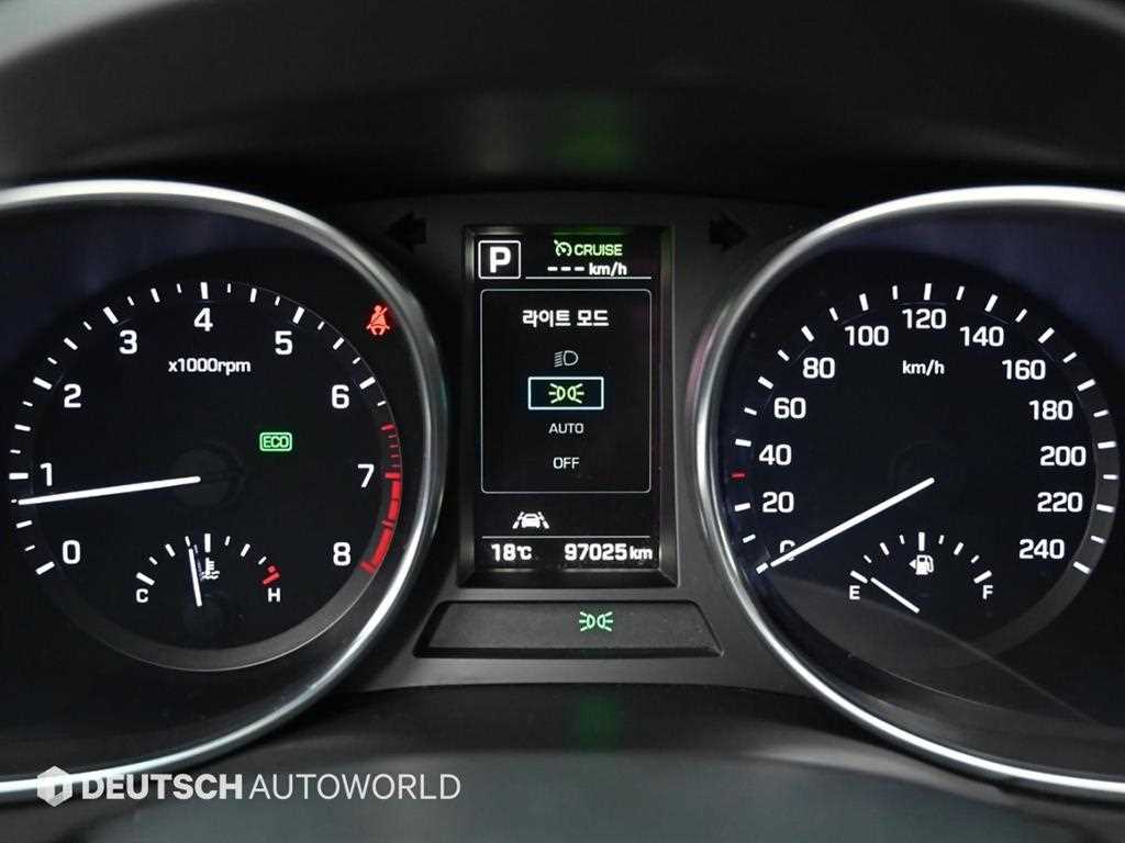 HYUNDAI Maxcruz - Vista 8