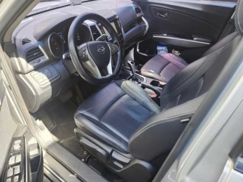 Ssangyong Tivoli - Vista 6