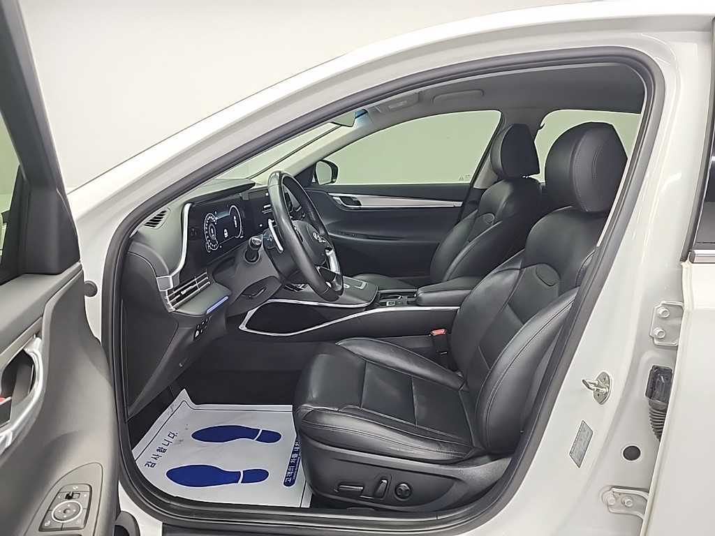 HYUNDAI Grandeur - Vista 11