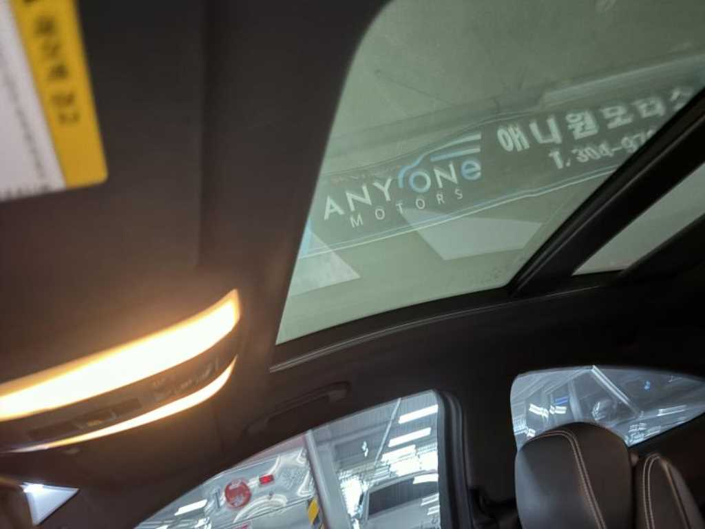 Mercedes Benz C Class - Vista 9