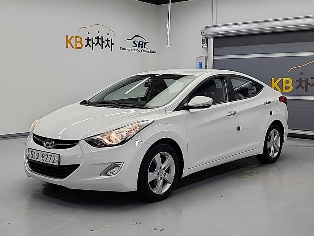 HYUNDAI Avante 2011 Blanco - Importación desde Corea - HF Imports Iquique - Foto 1