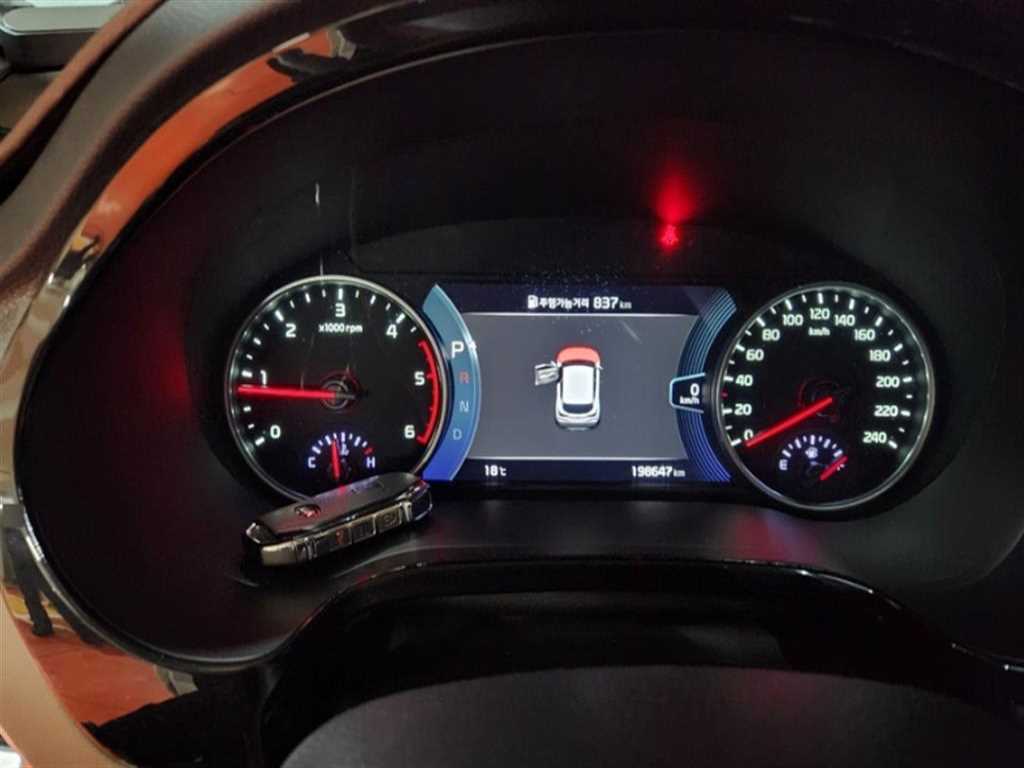 KIA Seltos - Vista 5
