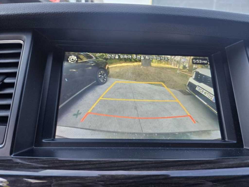 Genesis G80 - Vista 11