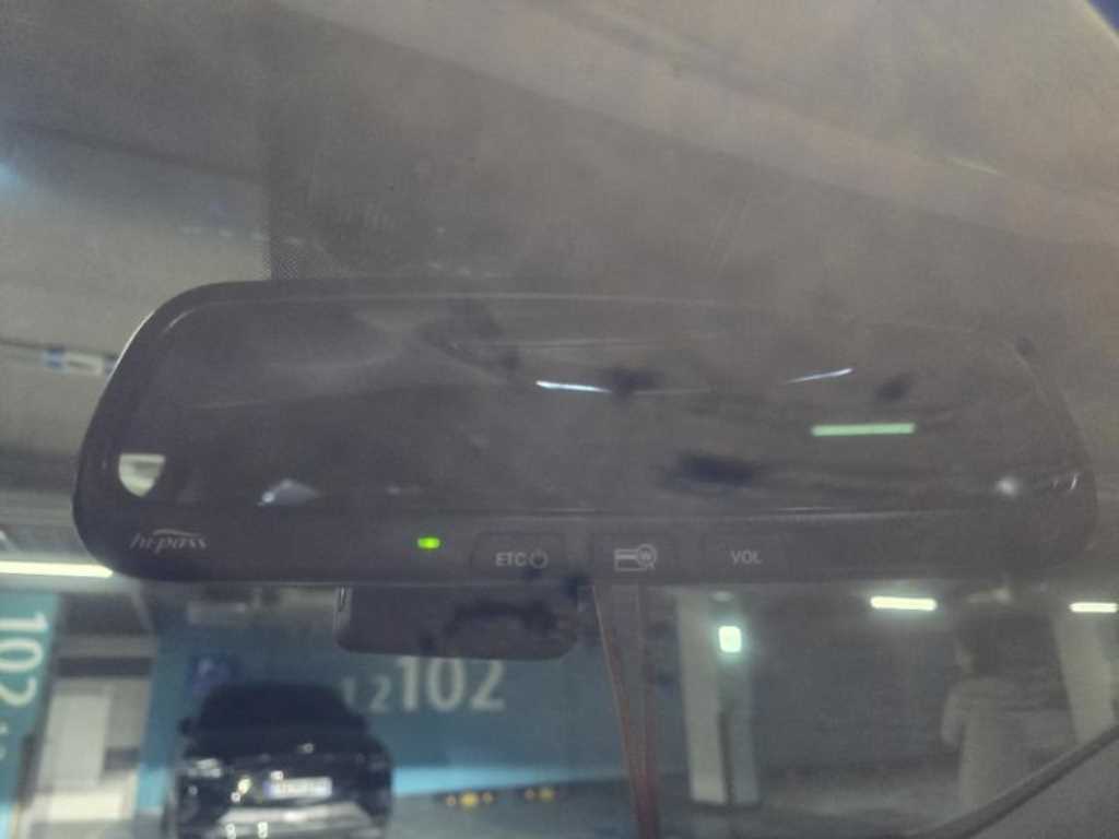 HYUNDAI Aslan - Vista 9