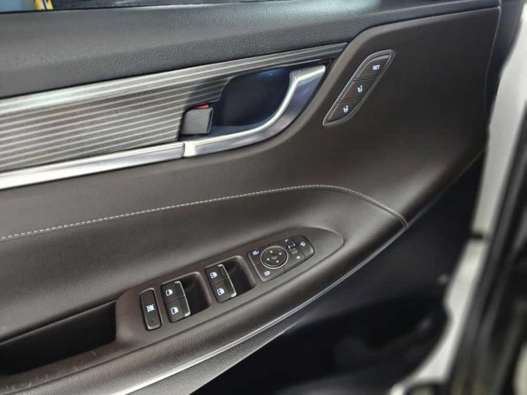 HYUNDAI Grandeur 2018 Blanco - Importación desde Corea - HF Imports Iquique - Foto 16