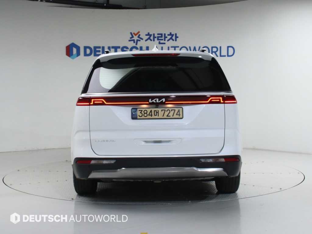 KIA Carnival - Vista 4