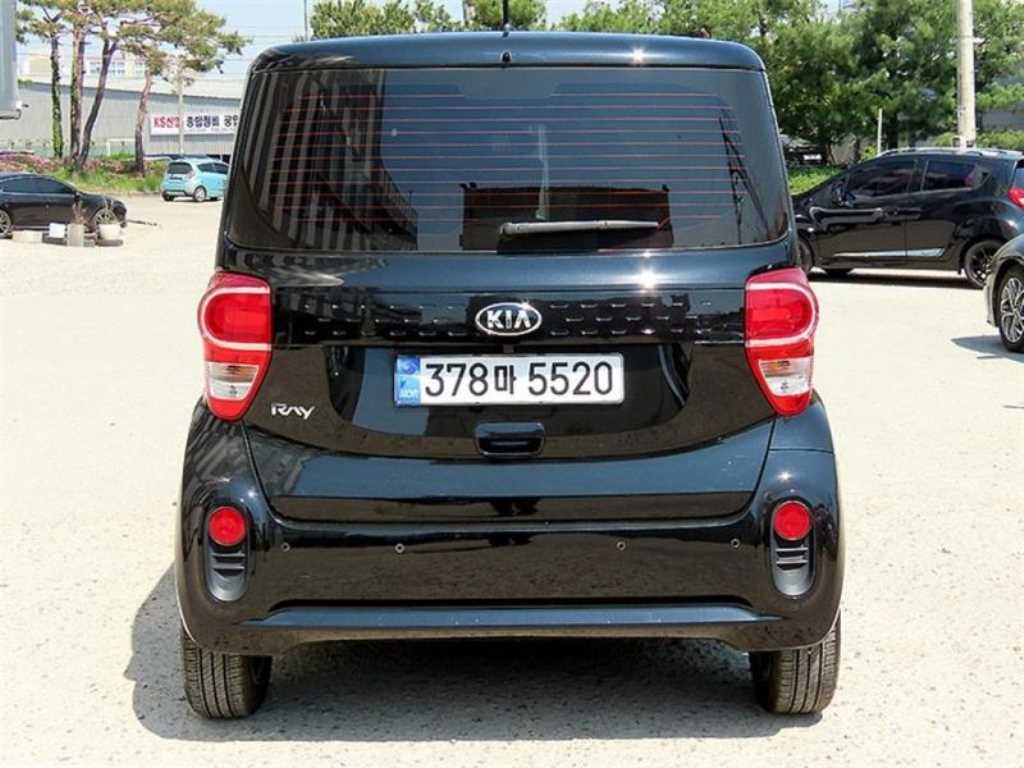 KIA Ray - Vista 4