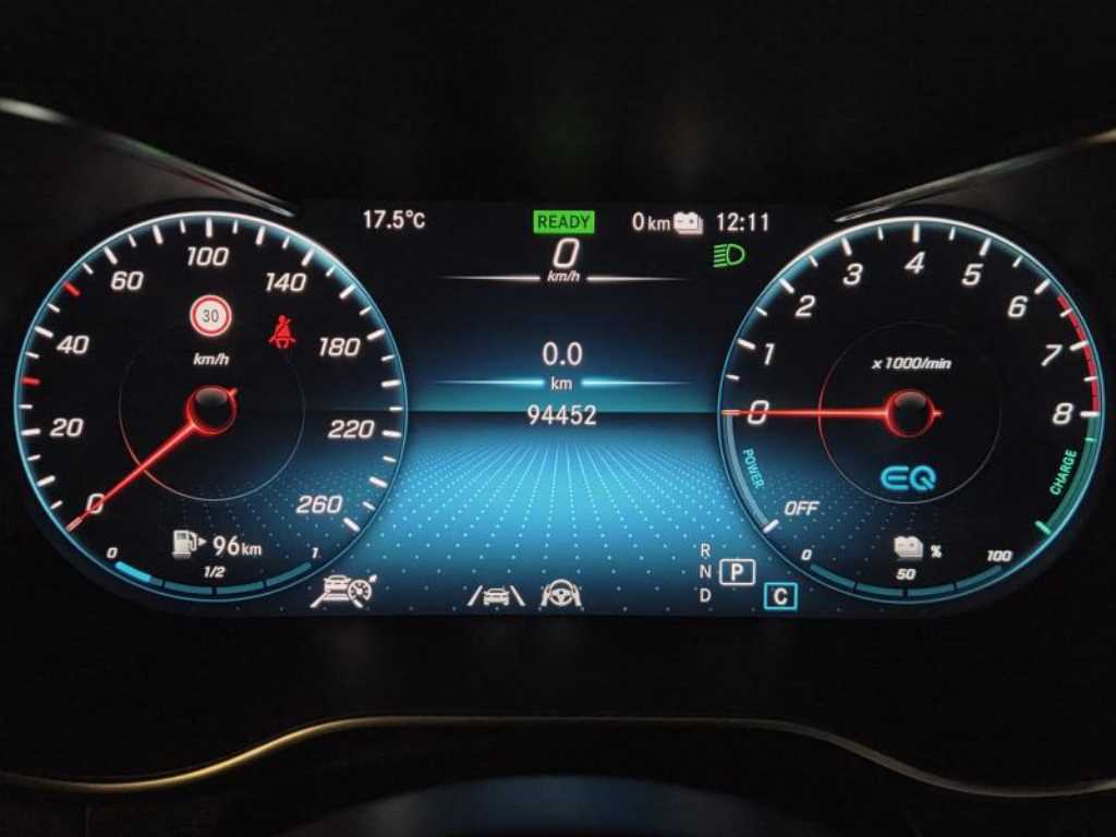 Mercedes Benz GLC Class - Vista 12