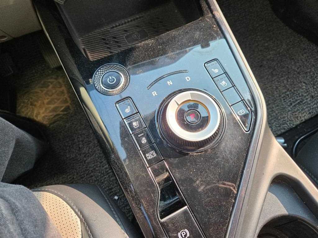 KIA Niro - Vista 12