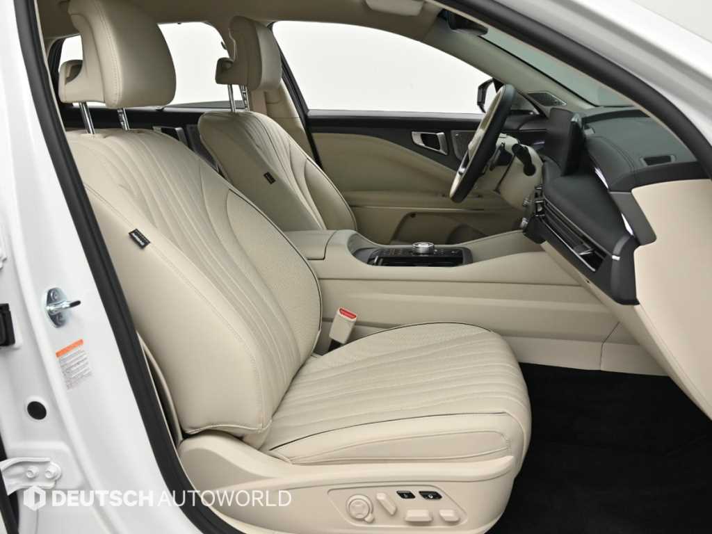KIA K8 - Vista 10