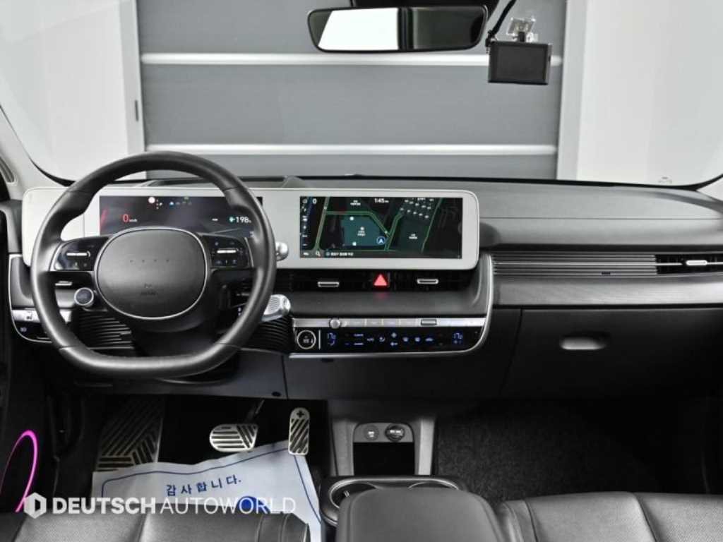HYUNDAI Ioniq 5 - Vista 7
