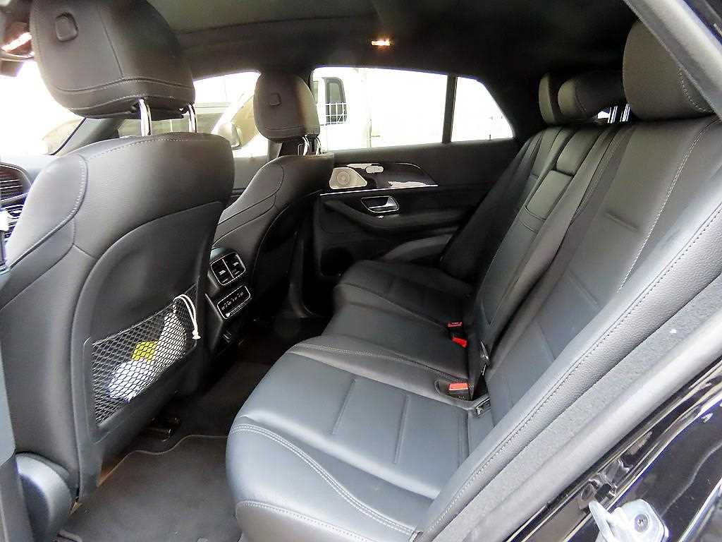Mercedes Benz GLE Class - Vista 6